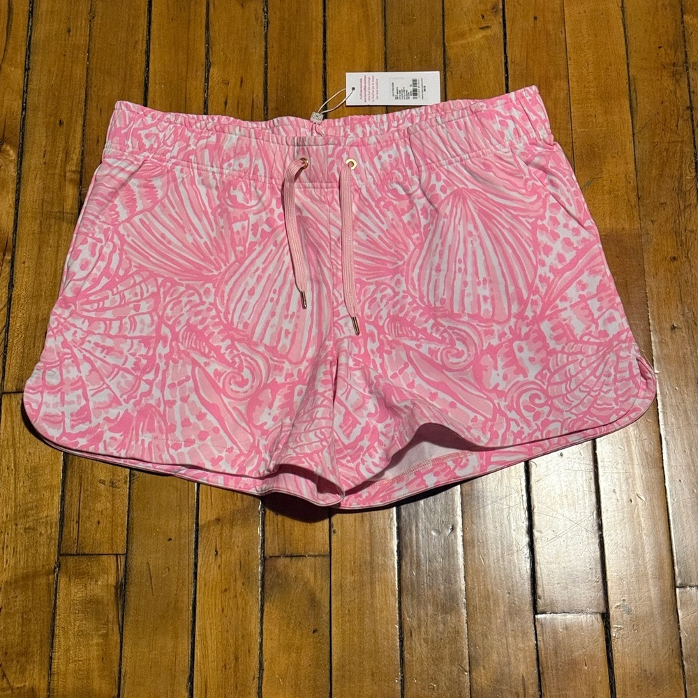 Lilly Pulitzer Kylar short - NWT!
